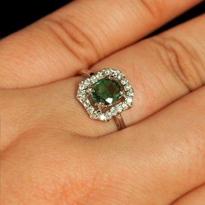 1.08ctw Natural Alexandrite Diamond 18k Gold Ring